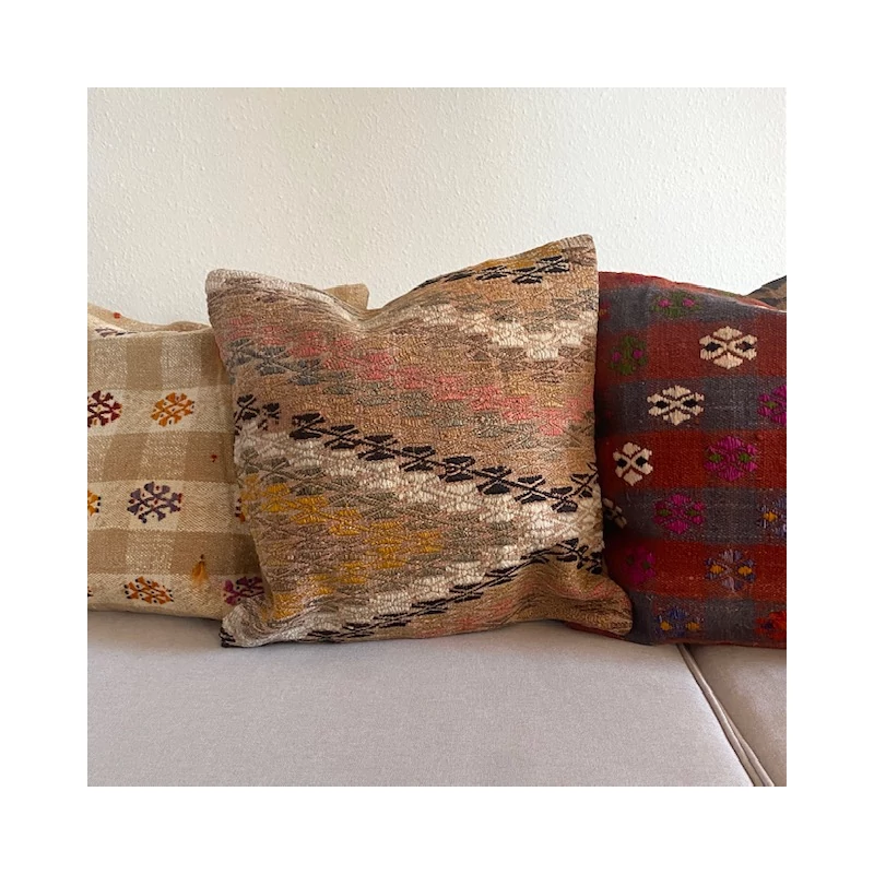 Manolya kilim párnahuzat